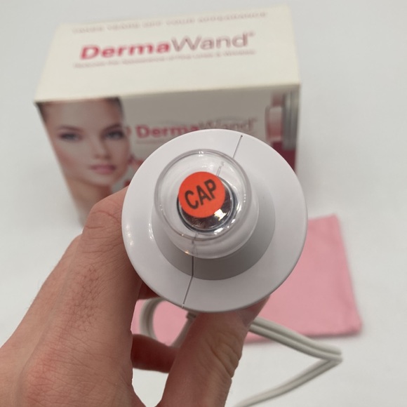 DermaWand Anti Aging Device Reduces Fine Lines & Wrinkles New - Picture 5 of 11